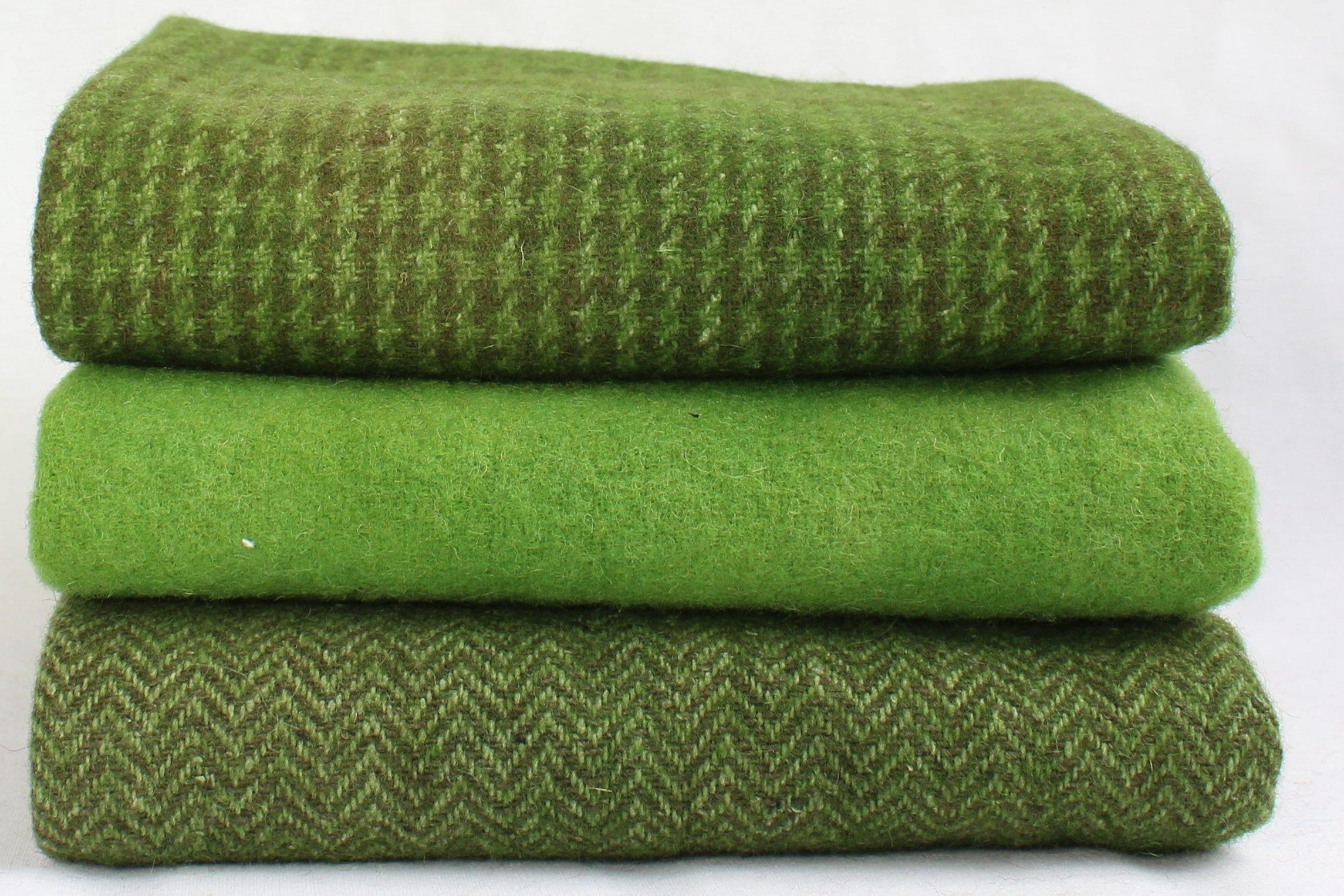 Hand Dyed Wool Fabric - Daintree