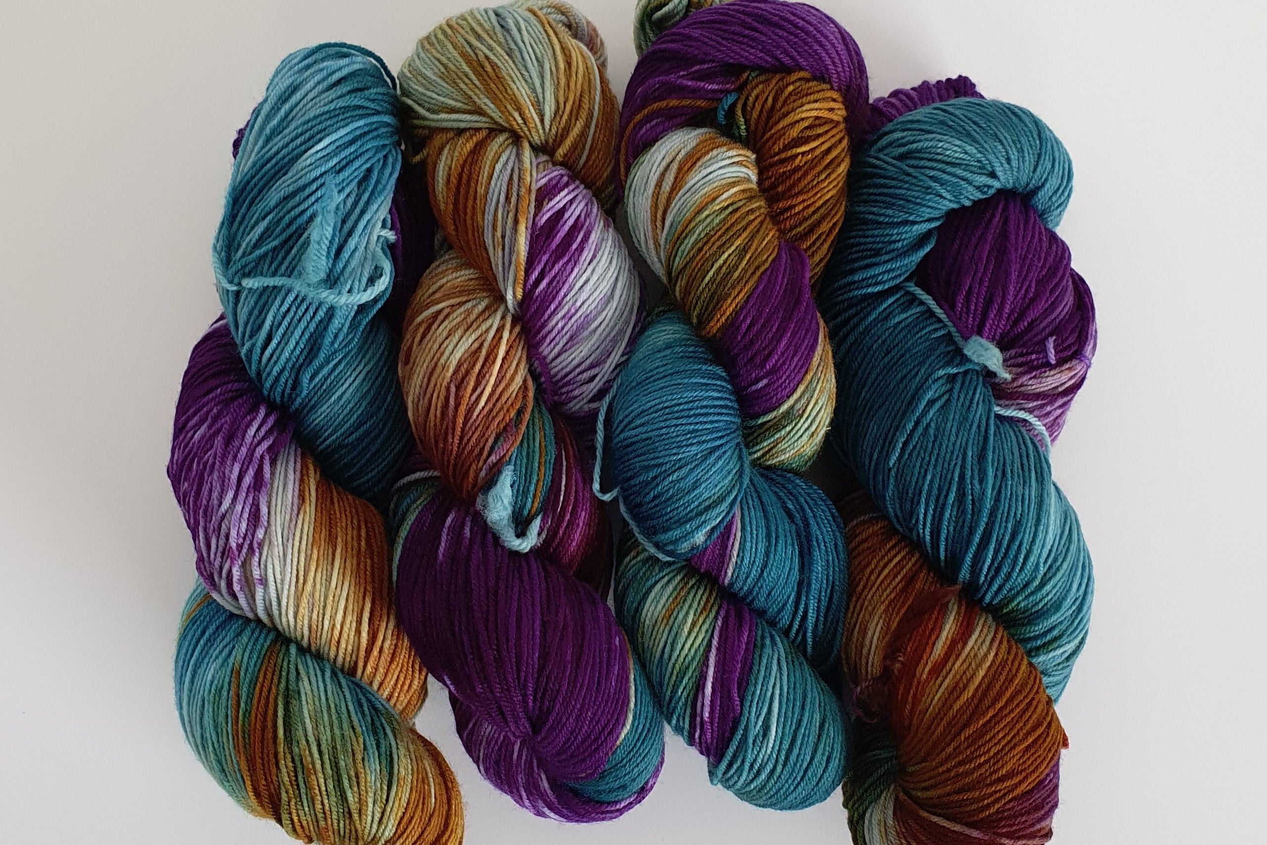 4 PLY Sock Yarn - Paua