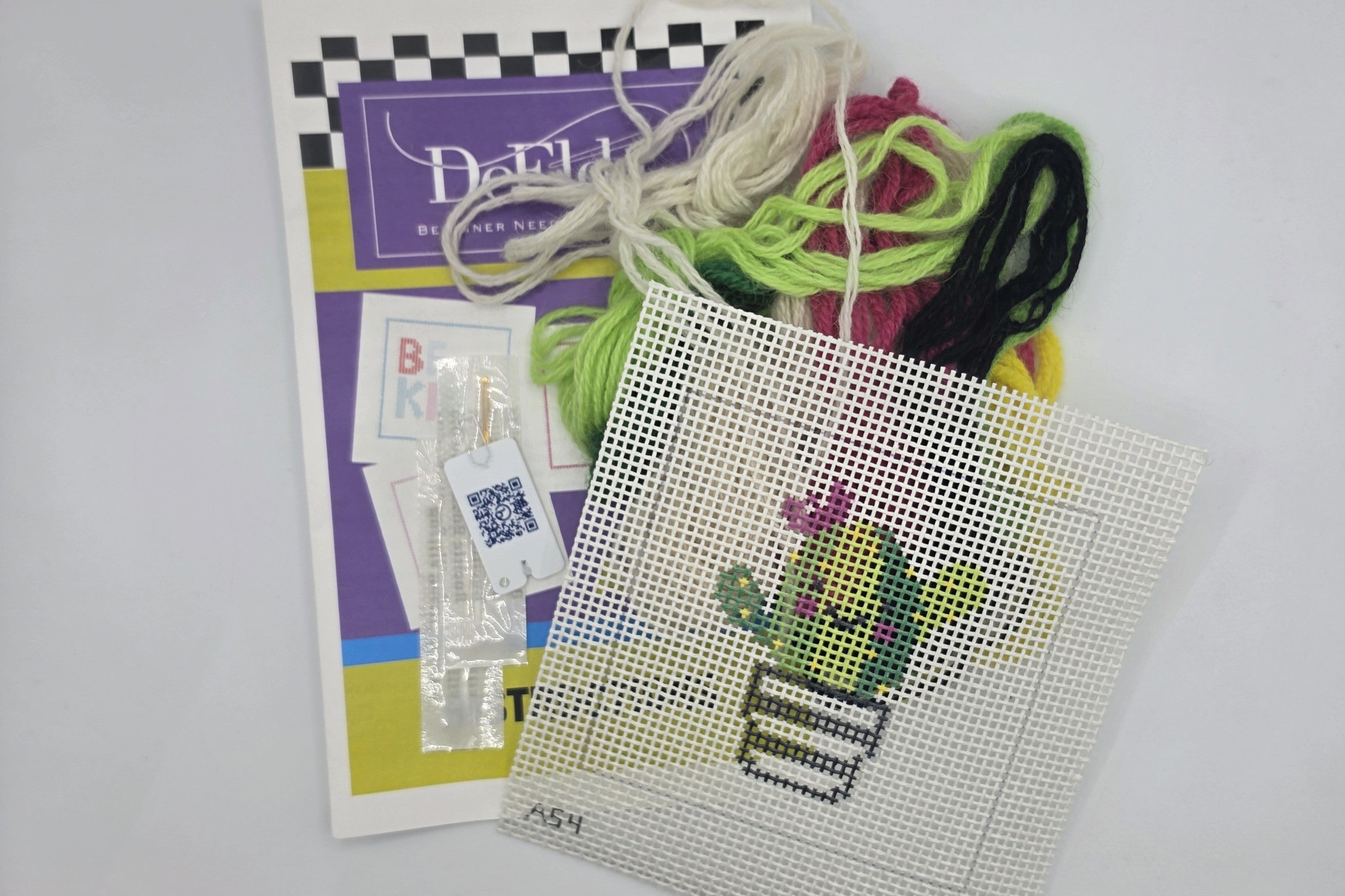 De-Elda - Beginner Needlepoint Kit - Baby Cactus