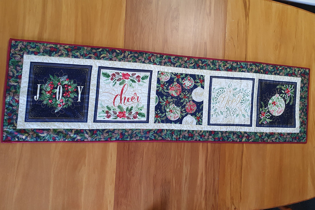 Table Runner Kit - Joyful Christmas Runner