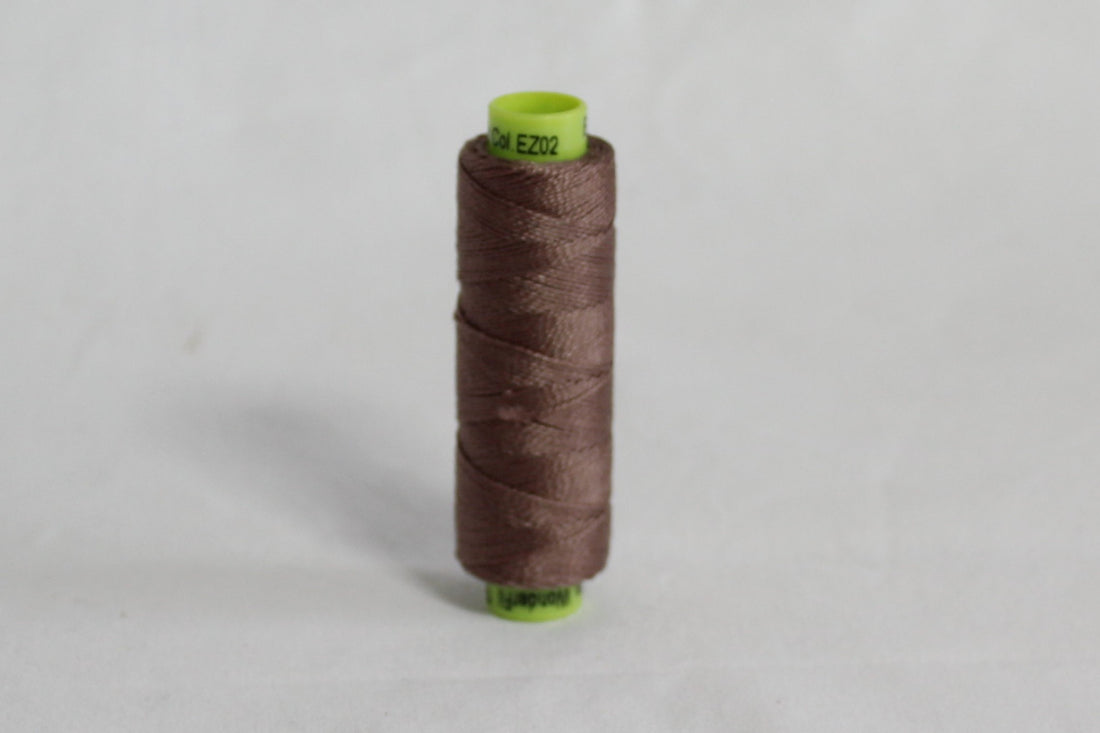 Wonderfil Eleganza Thread - EZ02 - Puppy Paws
