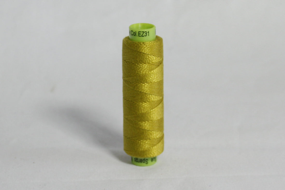 Wonderfil Eleganza Thread - EZ31 - Call-a-treuse