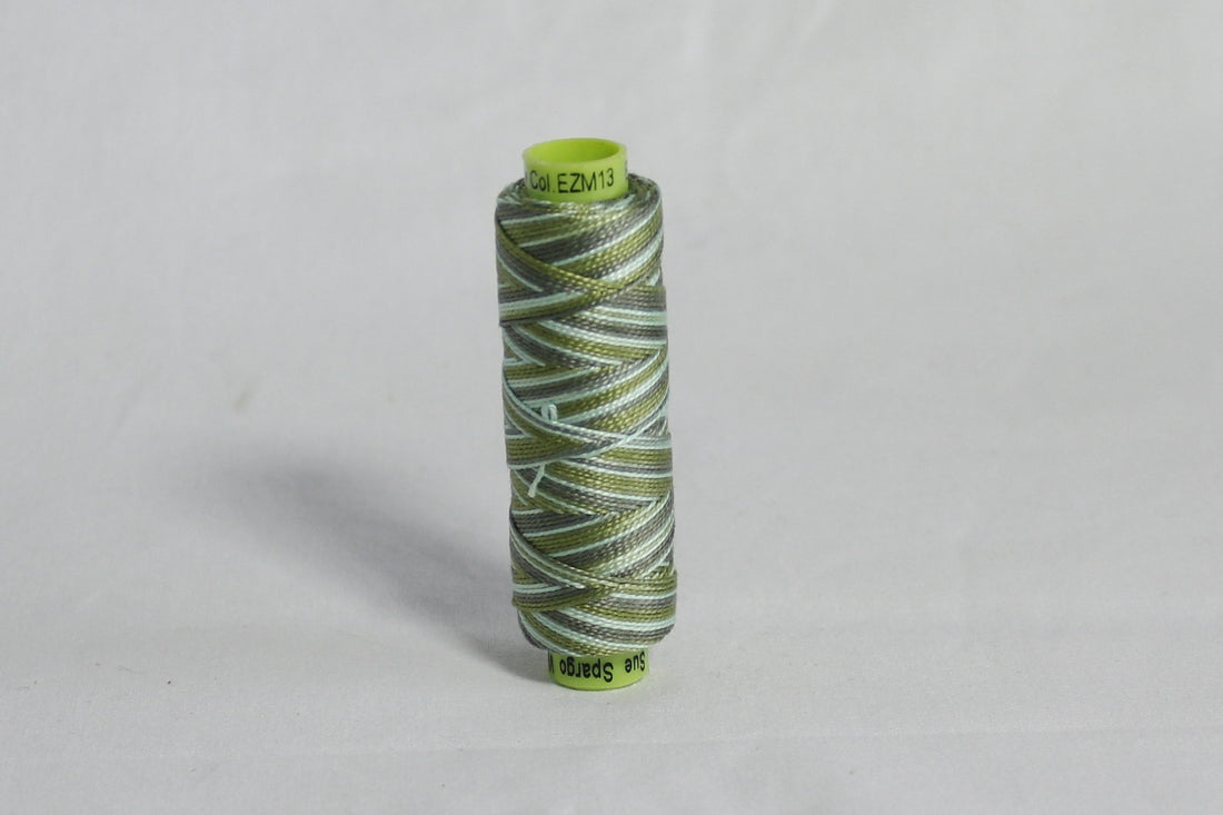 Wonderfil Eleganza Thread - EZM13 - Over The Clover