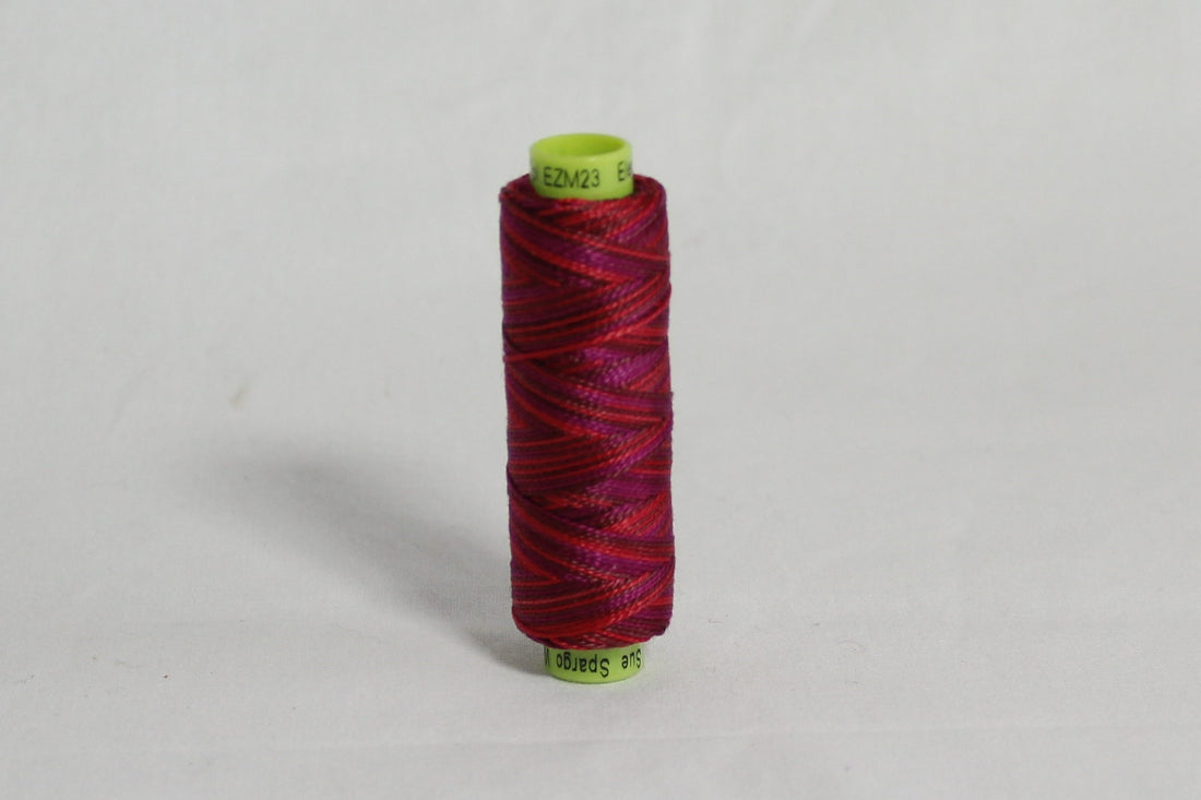 Wonderfil Eleganza Thread - EZM23 - Scarlet Letter