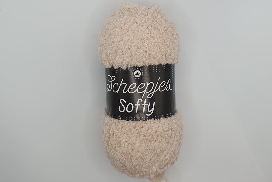 Scheepjes Softy - 25% Nylon 75% Polyester - Colour 479 - Pale Beige